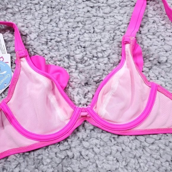 Freya In The Mix Underwire Banded Halter Bikini Swim Top Size 28D Pink Seamed - Picture 4 of 9